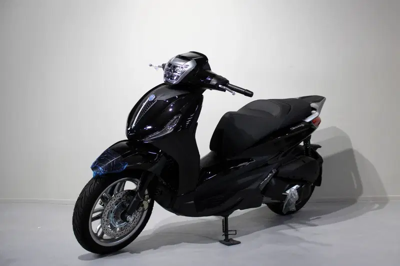 Piaggio Beverly 310 (2025 - 26) (3)