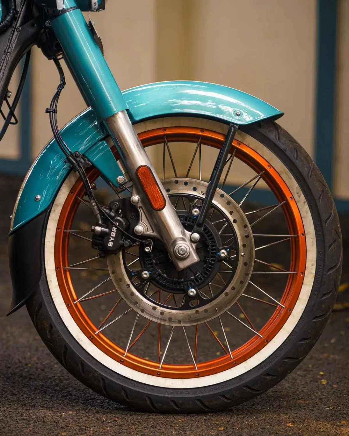 Royal Enfield presenta la Goan Classic 350 [VIDEO] (19)