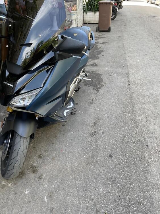 Honda Forza 750 DCT (2021 - 24) (2)