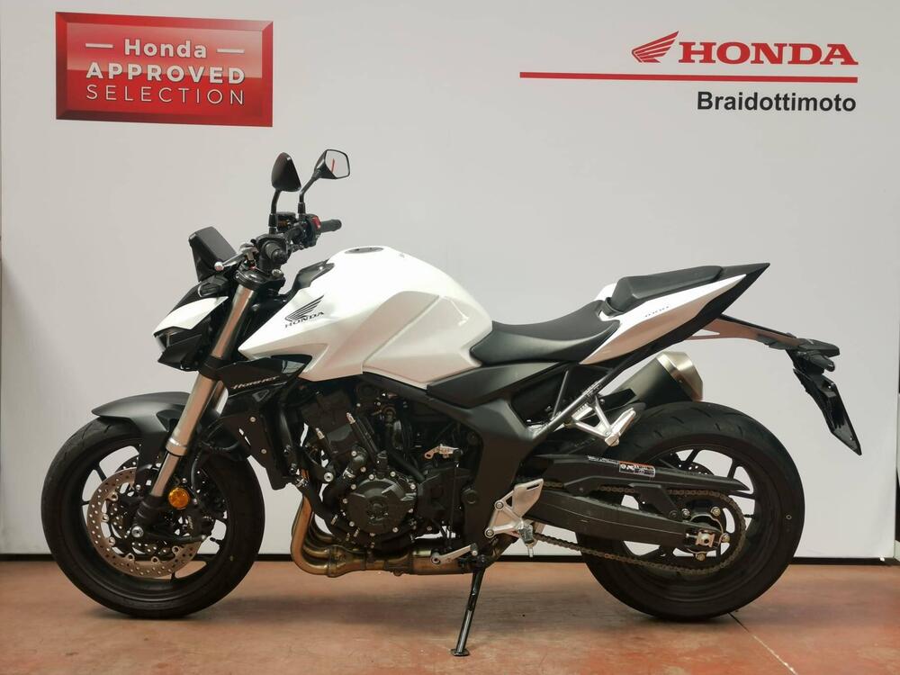 Honda CB 1000 Hornet (2025) (2)