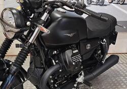Moto Guzzi V7 Stone (2021 - 24) nuova