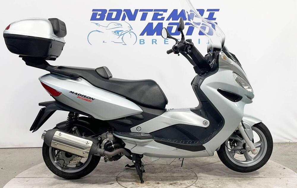 Malaguti Madison 250 RS (2003 - 04)