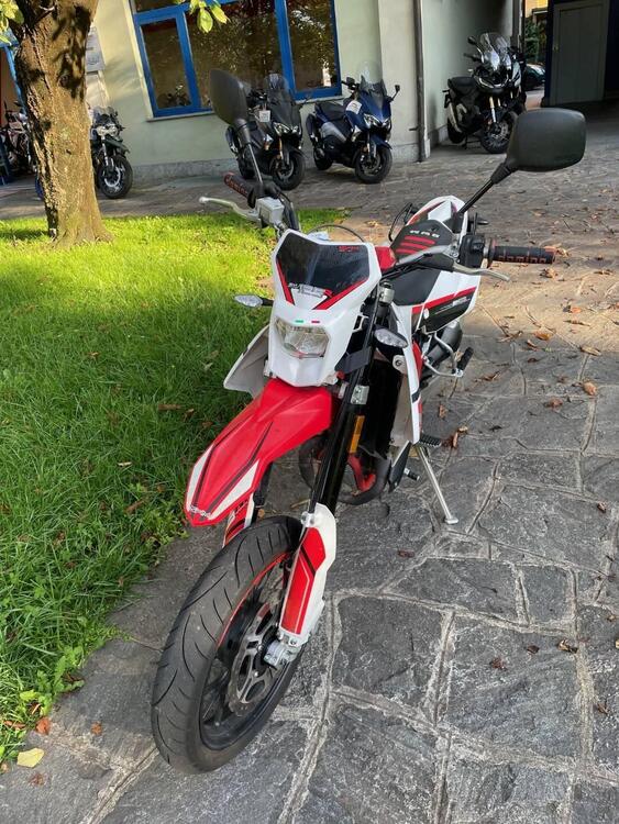 Swm SM 125 R (2022 - 24) (3)