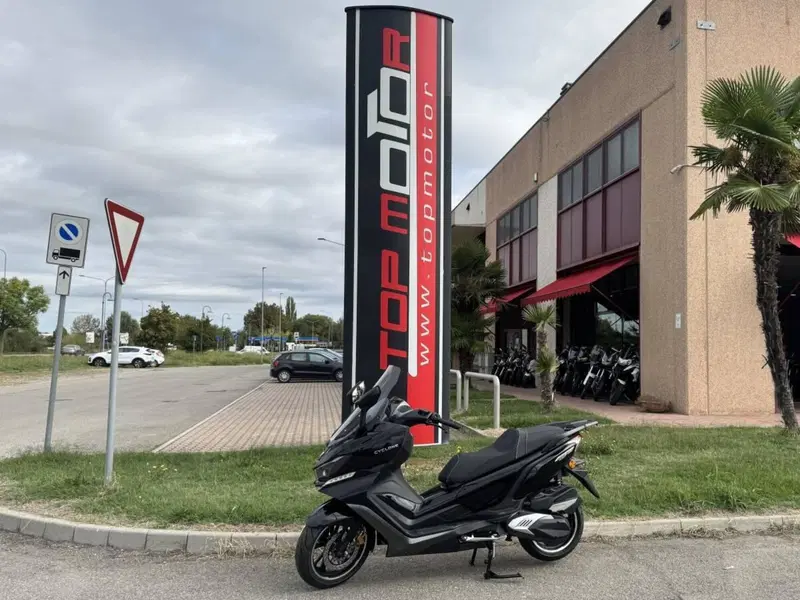 Cyclone RT3S (2025 - 26) (3)