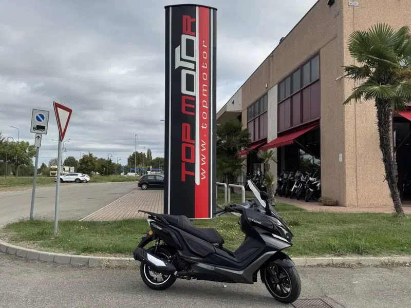 Cyclone RT3S (2025 - 26)