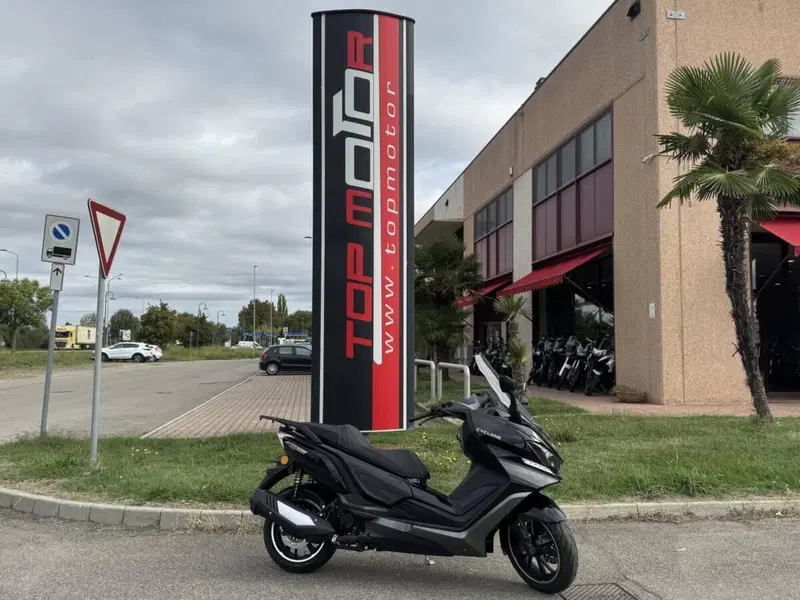 Cyclone RT3S (2025 - 26) (13)