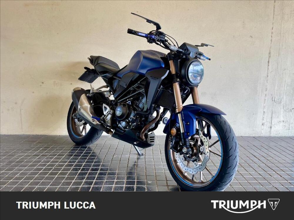 Honda CB 300 R (2022 - 25) (2)