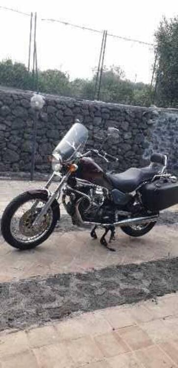 Moto Guzzi Nevada 750 Club (2002 - 06)