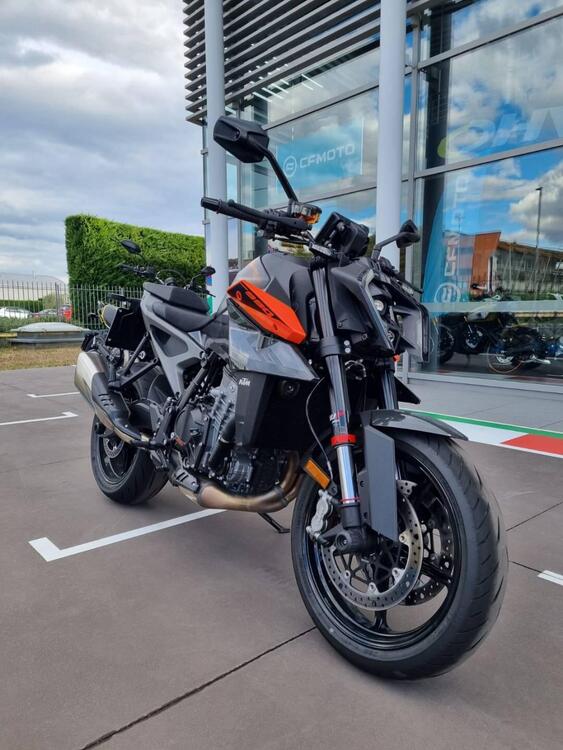 KTM 990 Duke (2024 - 26) (4)