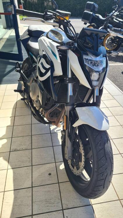 CFMOTO 650NK (2021 - 24) (5)