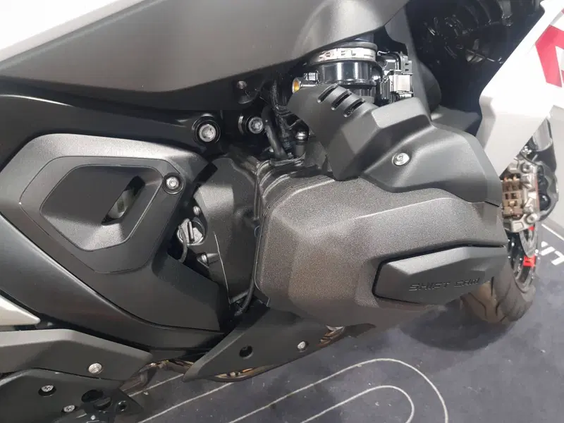 Bmw R 1300 RS (2026) (8)