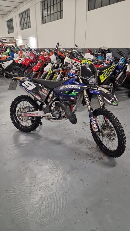 Yamaha YZ 125 (2017) (3)
