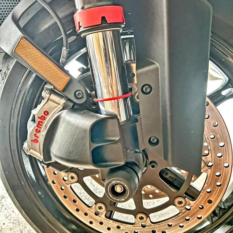 KTM 1290 Super Duke R (2020) (4)