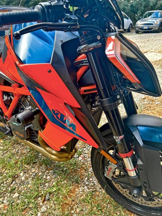 KTM 1290 Super Duke R (2020) (5)