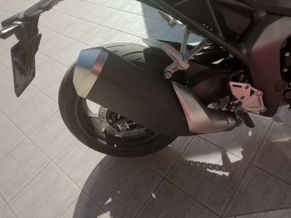 Honda CB 1000 Hornet (2025) (5)