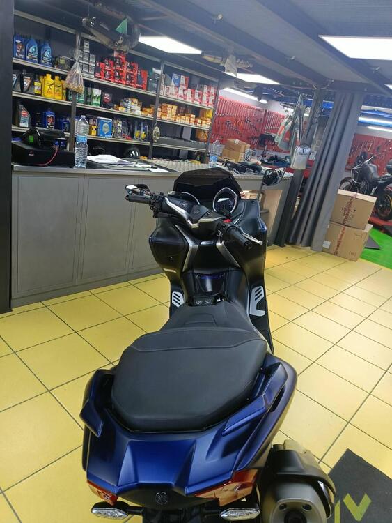 Yamaha T-Max 530 DX (2017 - 19) (4)
