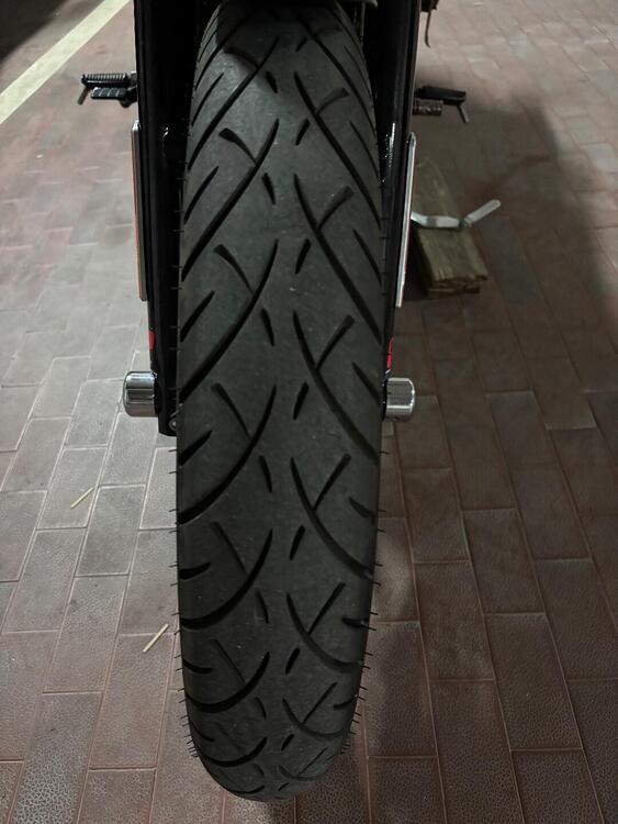 Harley-Davidson 883 Iron (2014 - 16) - XL 883N (5)