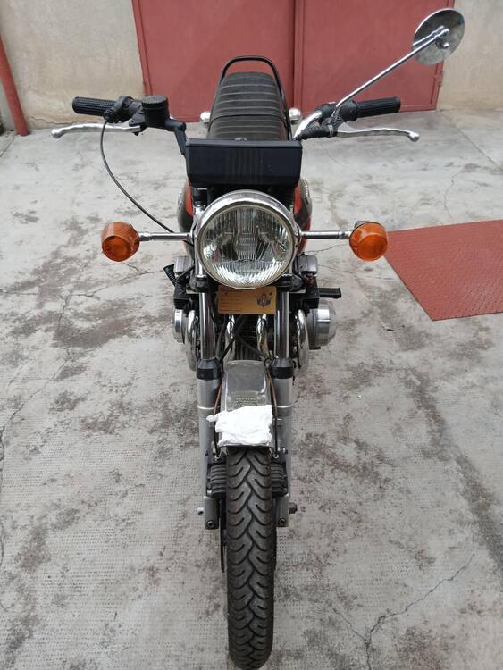 Moto Guzzi GTS 400 (3)