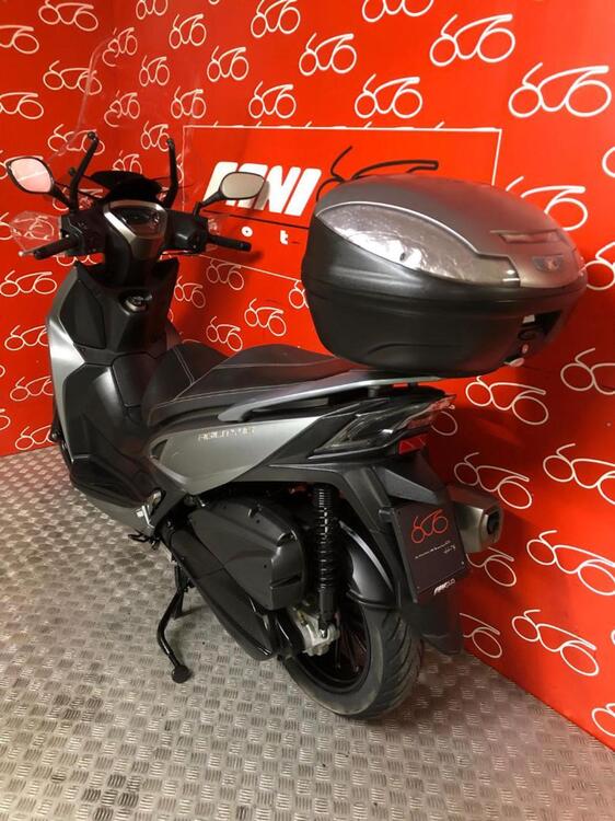 Kymco Agility 300i (2021 - 25) (4)