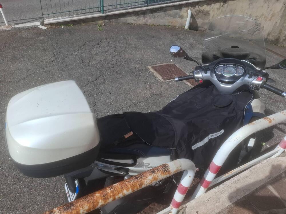 Piaggio Mp3 300 ie Yourban LT (2011 - 16) (4)