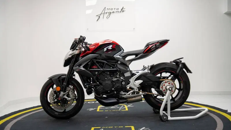 MV Agusta Brutale 800 RR (2017 - 20) (3)