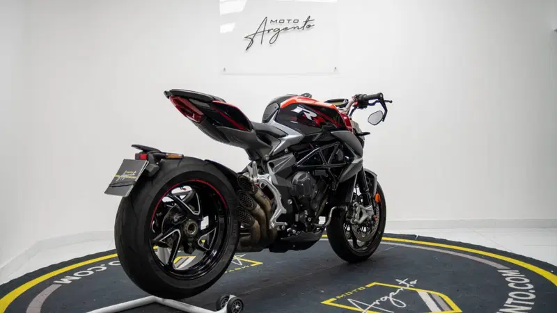 MV Agusta Brutale 800 RR (2017 - 20) (8)