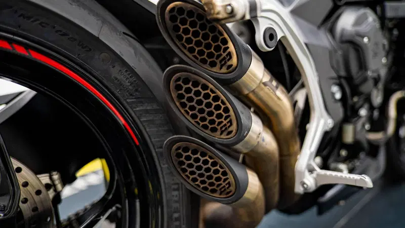 MV Agusta Brutale 800 RR (2017 - 20) (12)