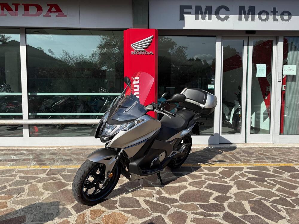 Honda Integra 750 DCT (2016 - 17) (3)