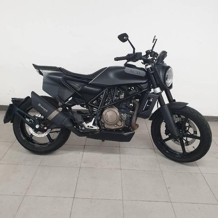 Husqvarna Svartpilen 701 (2019) (5)