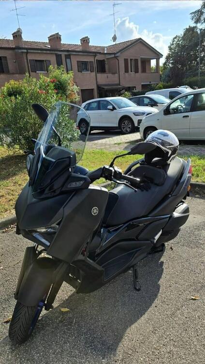 Yamaha X-Max 300 (2021 - 24) (4)