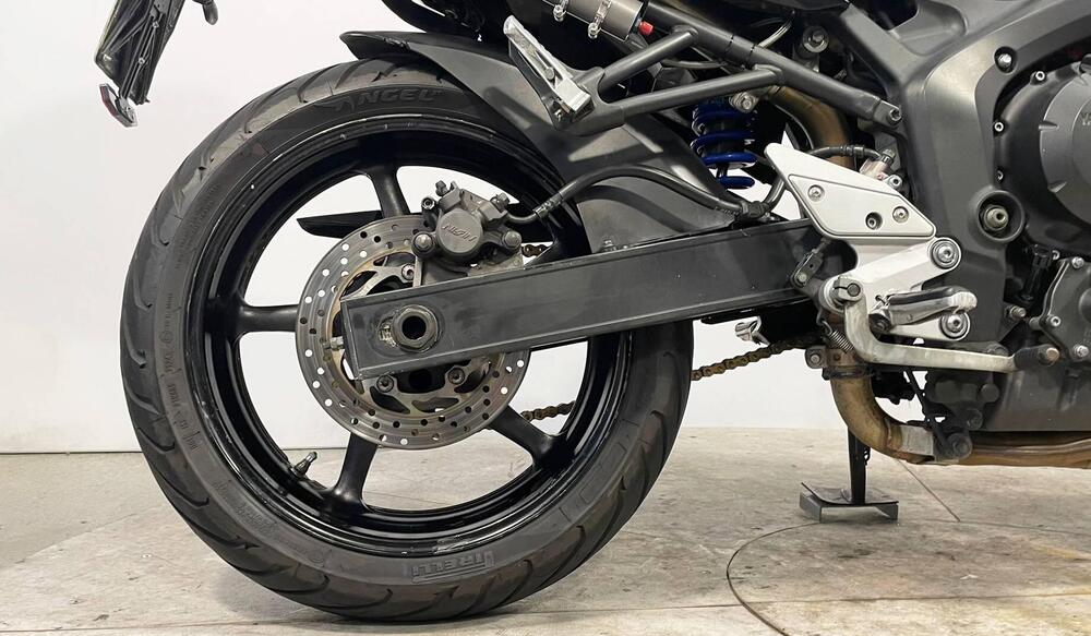 Yamaha FZ6 (2004 - 07) (3)