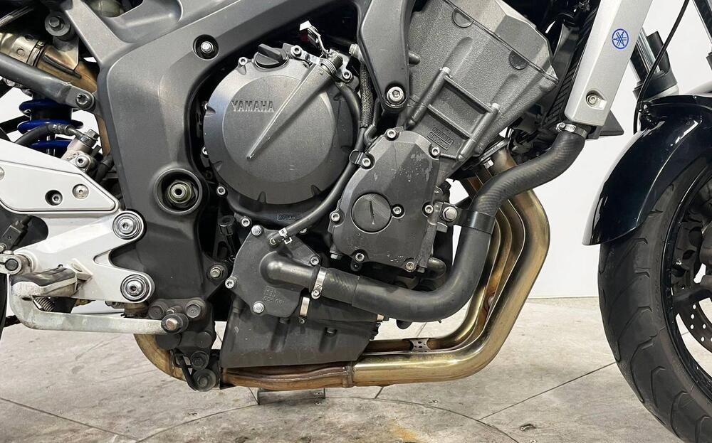 Yamaha FZ6 (2004 - 07) (4)