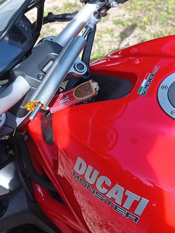 Ducati Monster 1200 S (2014 - 16) (4)