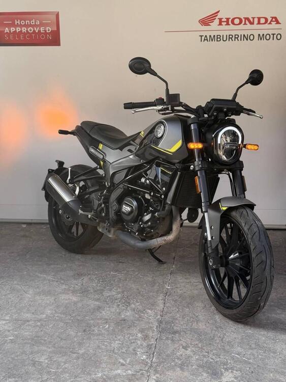 Benelli Leoncino 250 (2021 - 25)