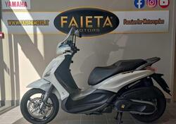 Piaggio Beverly 350 SportTouring ie ABS (2011 - 17) usata
