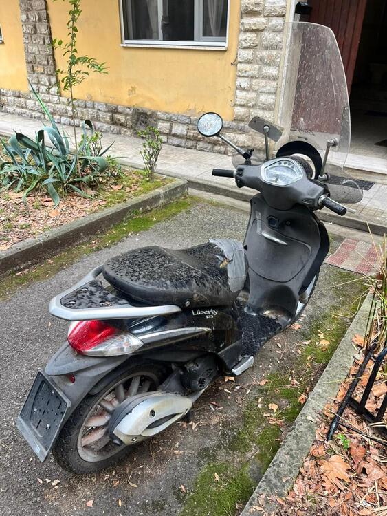 Piaggio Liberty 125 4T Full Optional (2003 - 13) (4)