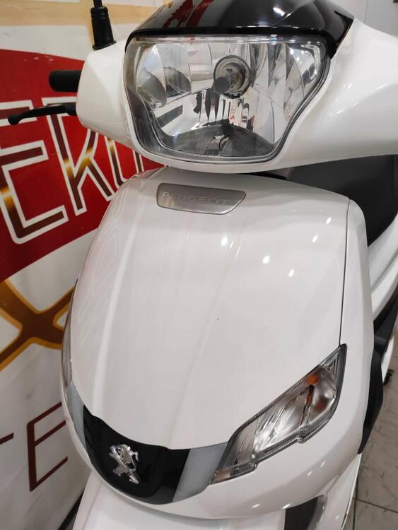 Peugeot Tweet 50 Active (2021 - 25) (4)