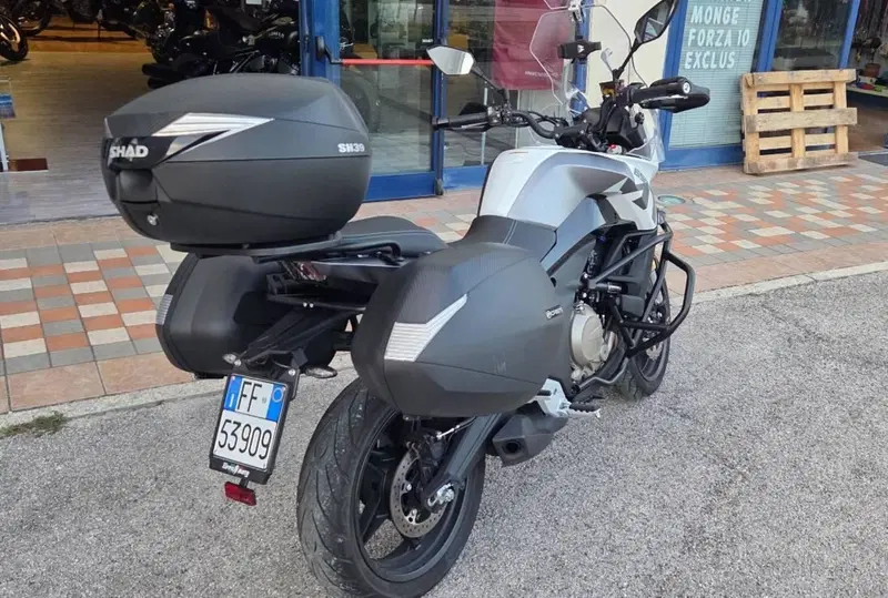 CFMOTO 650MT (2021 - 24) (5)