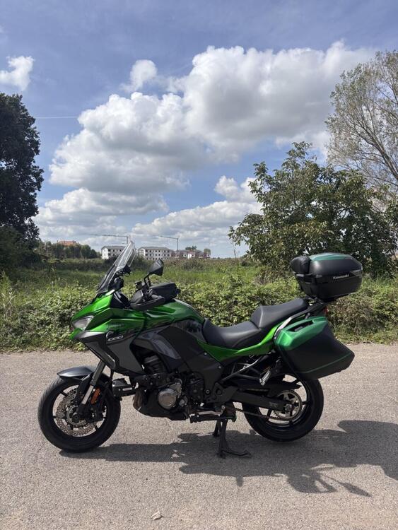 Kawasaki Versys 1000 S Tourer Plus (2021) (3)