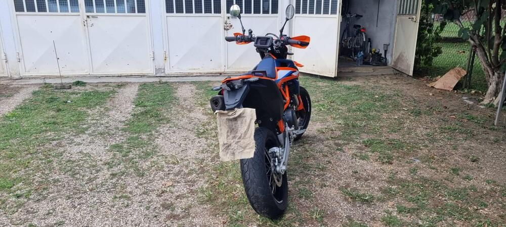 KTM 690 SMC R (2023 - 25) (5)