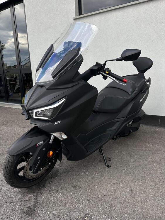 Sym Joymax 300 Z+ (2021 - 24) (4)