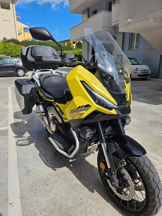 Honda X-ADV 750 Adventure (2025) (3)