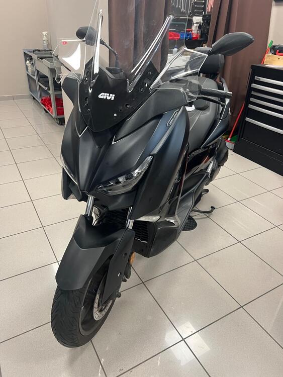 Yamaha X-Max 400 Iron Max (2019 - 20)