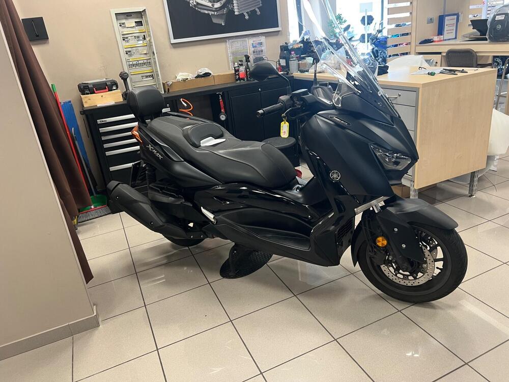 Yamaha X-Max 400 Iron Max (2019 - 20) (2)
