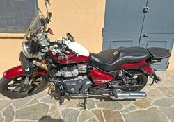 Royal Enfield Super Meteor 650 (2023 - 25) usata