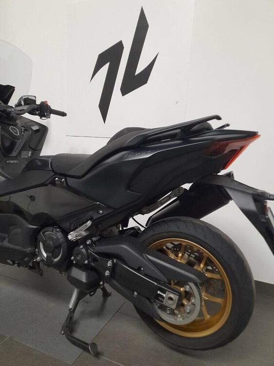 Yamaha T-Max 560 Tech Max (2022 - 24) (3)