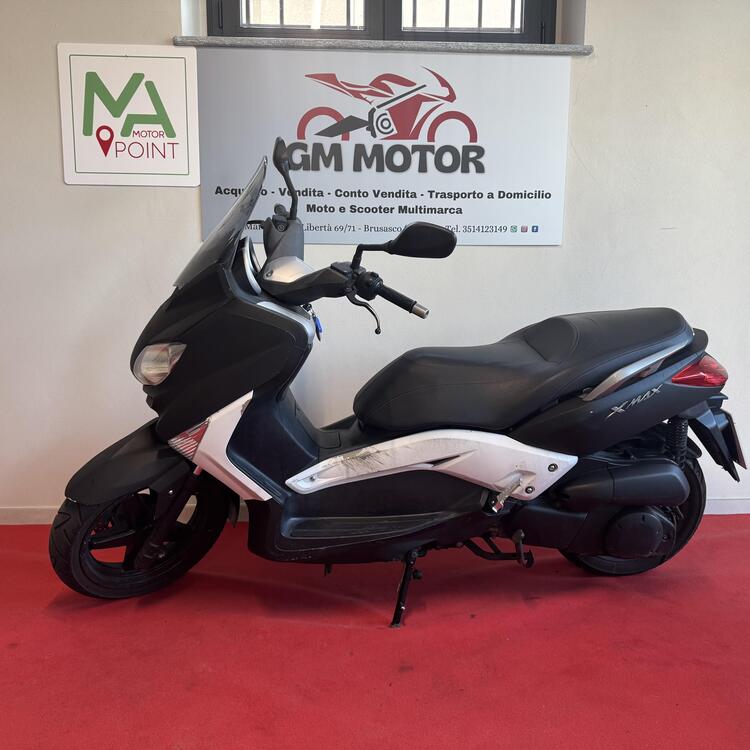 Yamaha X-Max 250 (2010 - 13) (4)