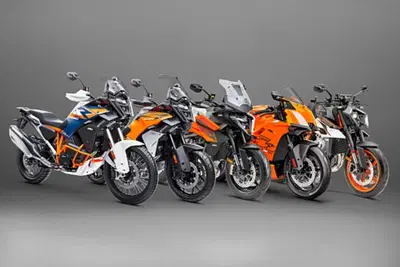 KTM: parte la produzione dei MY26 stradali