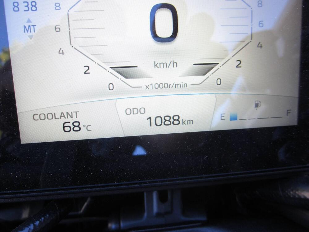 Yamaha MT-09 Y-AMT (2024 - 25) (4)