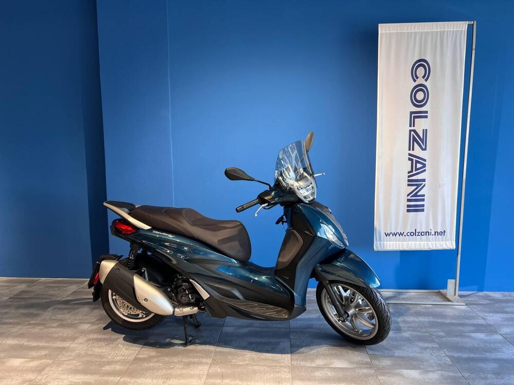 Piaggio Beverly 300 Hpe (2021)
